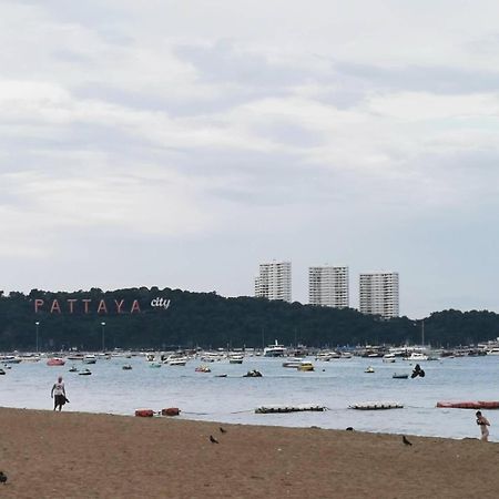 The One Hotel Патая Екстериор снимка