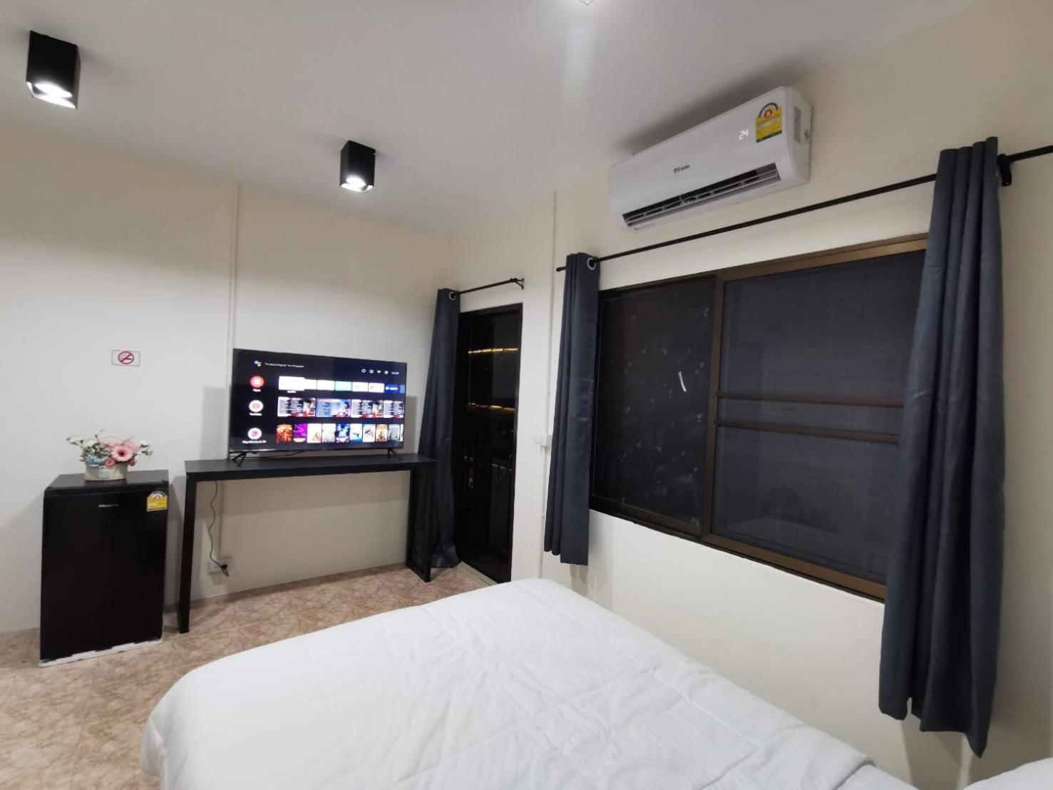 The One Hotel Патая Екстериор снимка